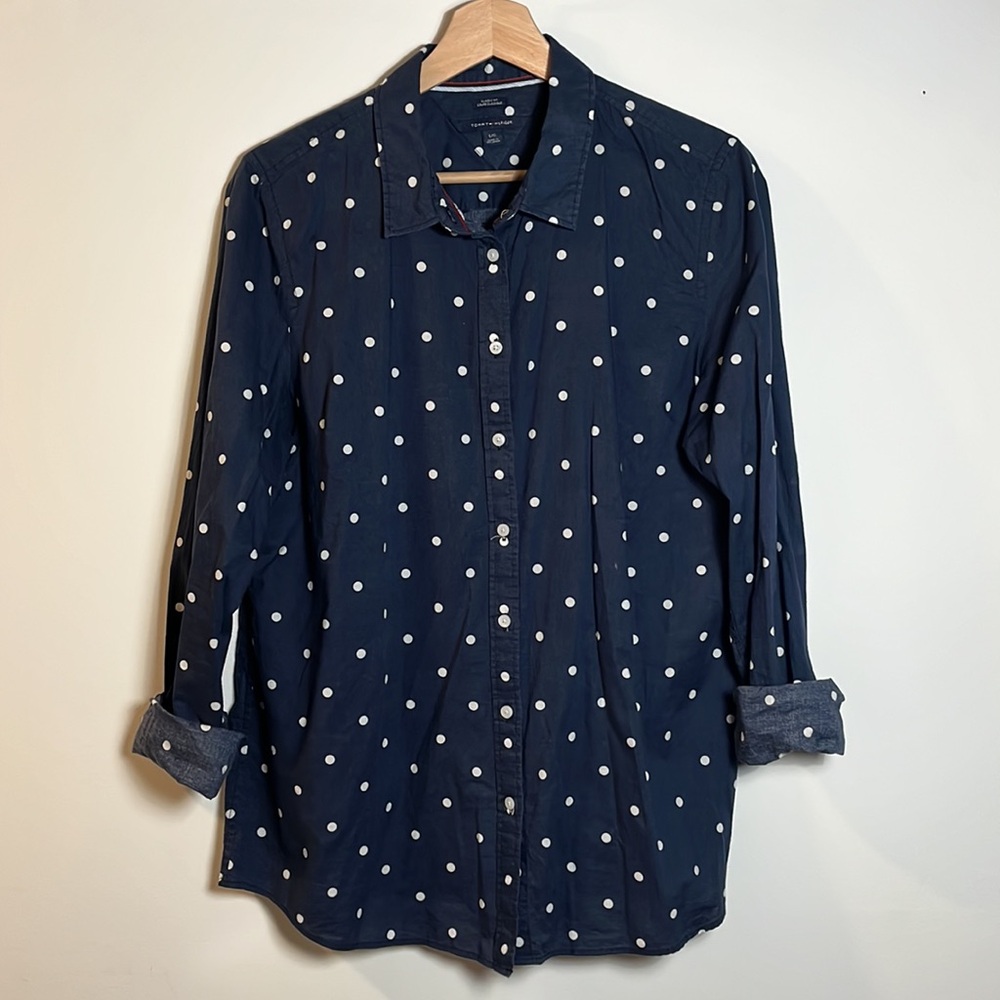 Tommy Hilfiger Women’s Navy Blue Polka Dot Button Down Collared Shirt